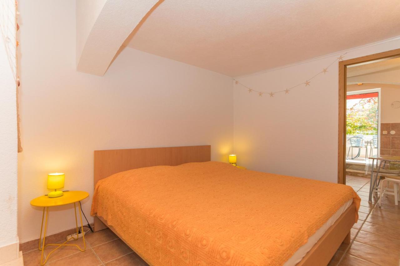 Apartments Lux 볼 외부 사진