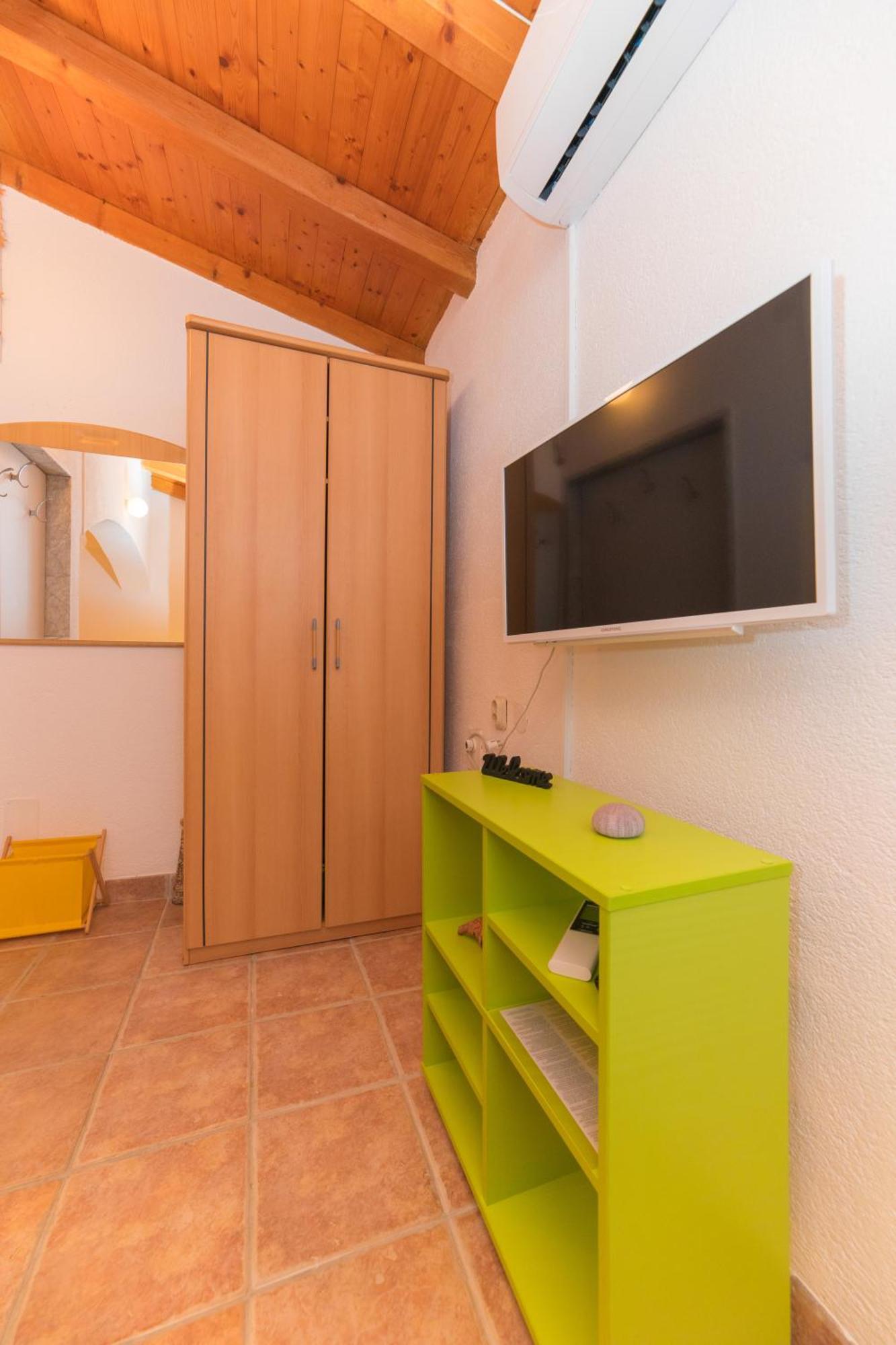 Apartments Lux 볼 외부 사진