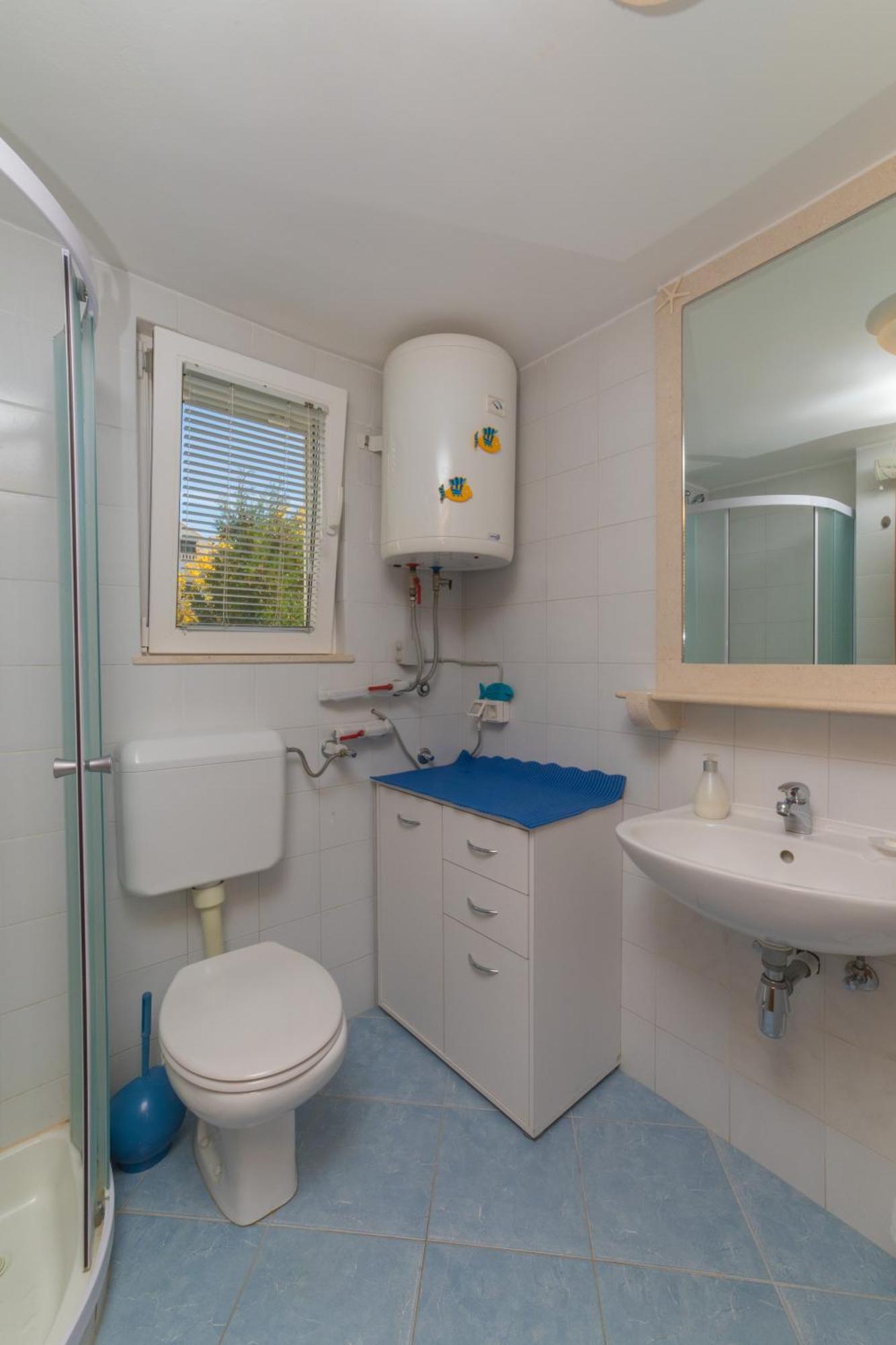Apartments Lux 볼 외부 사진