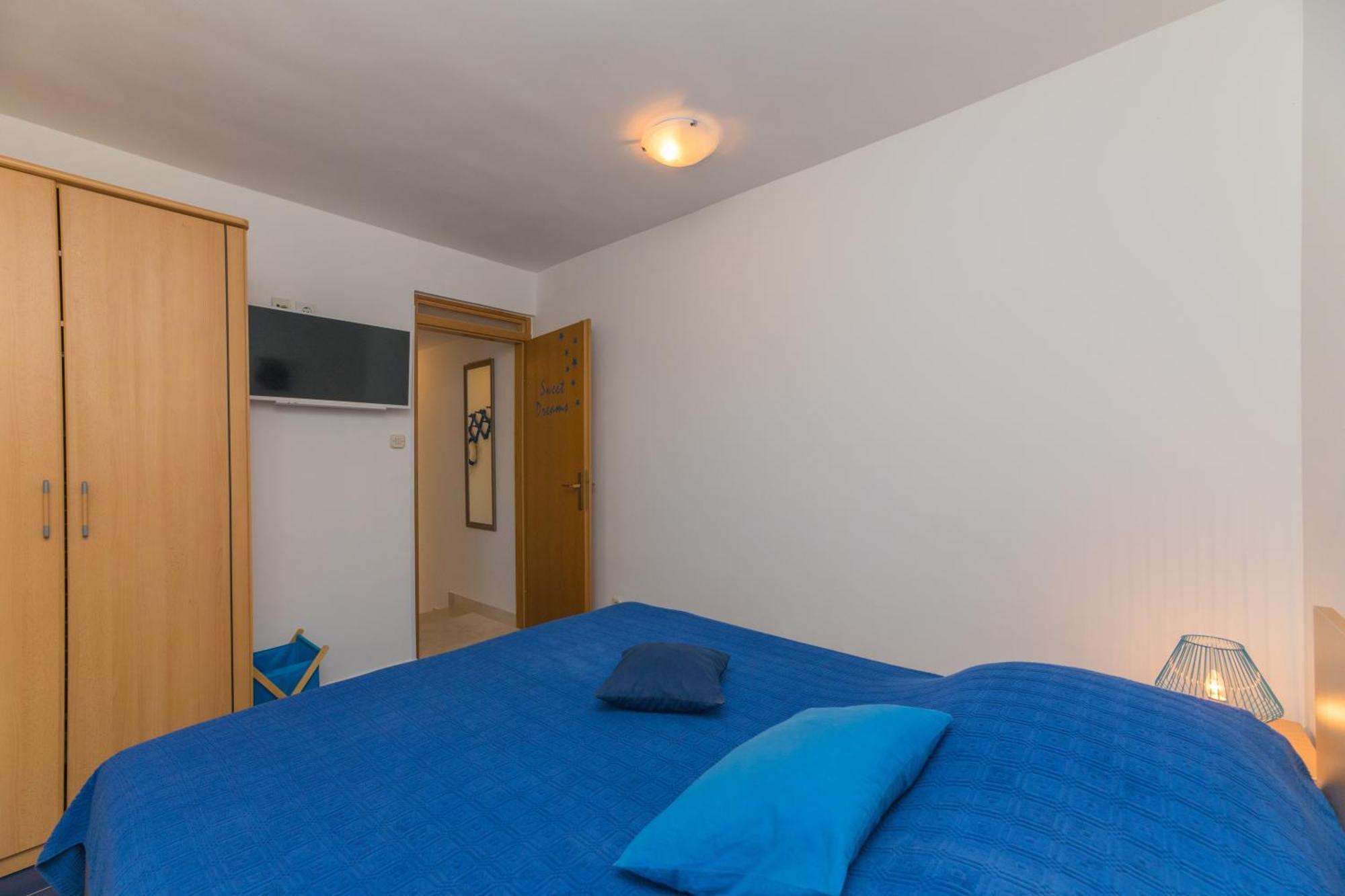 Apartments Lux 볼 외부 사진