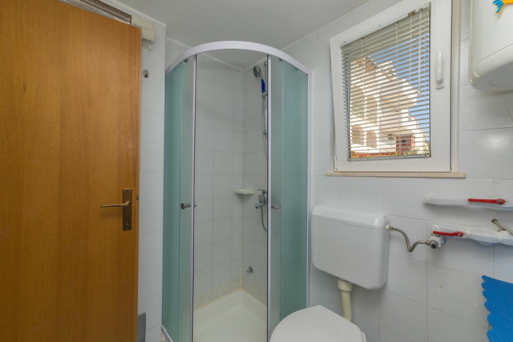 Apartments Lux 볼 외부 사진