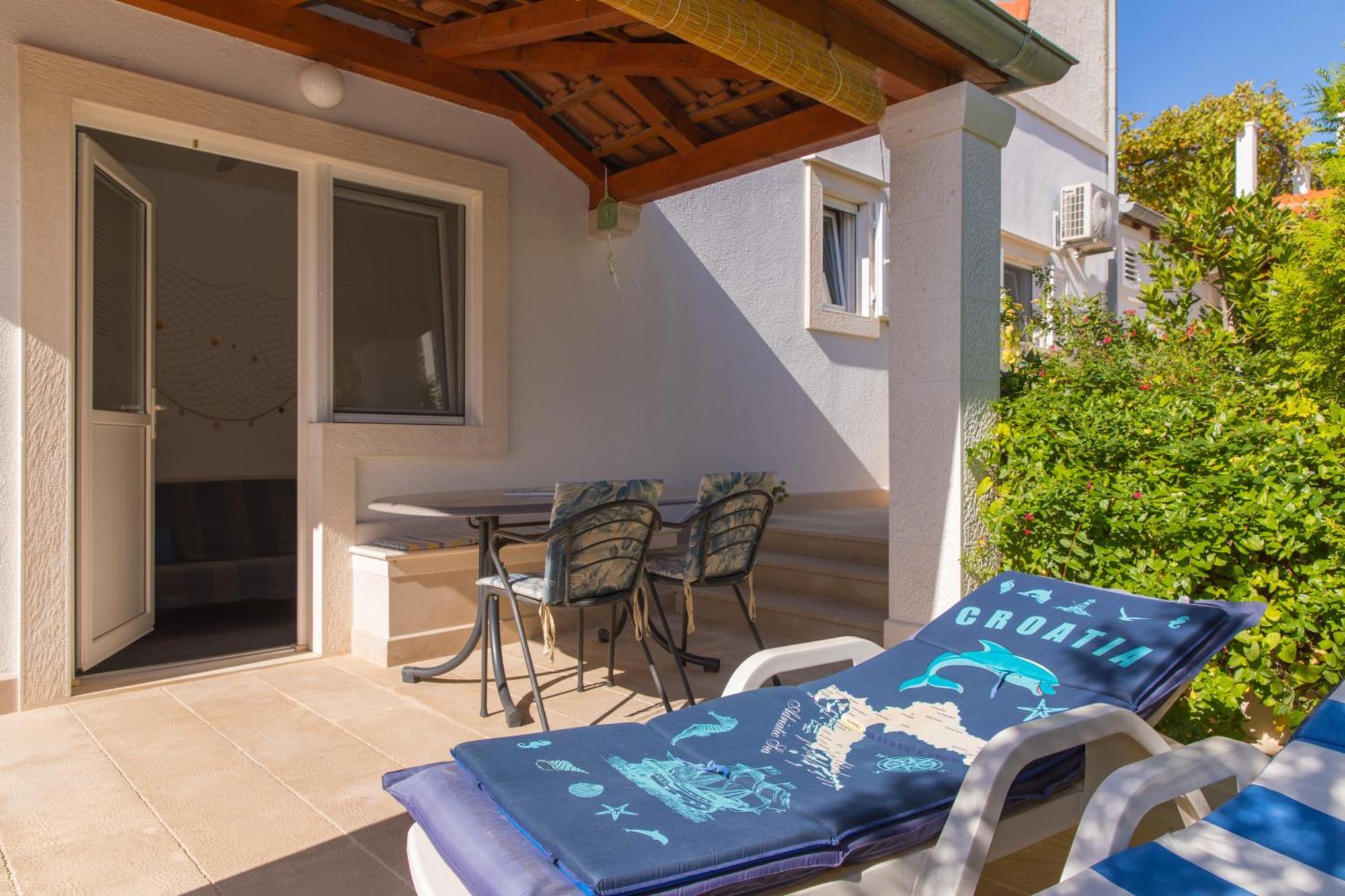 Apartments Lux 볼 외부 사진